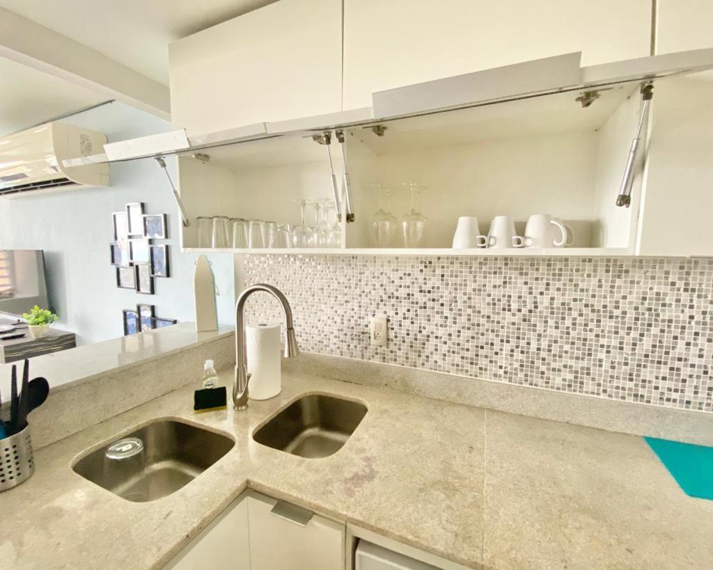 Kasa Brisa Marina Ocean View Balcony Beachfront San Juan Exterior photo
